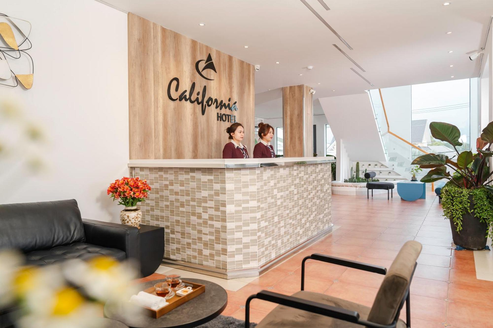 California Hotel Đà Lạt Extérieur photo